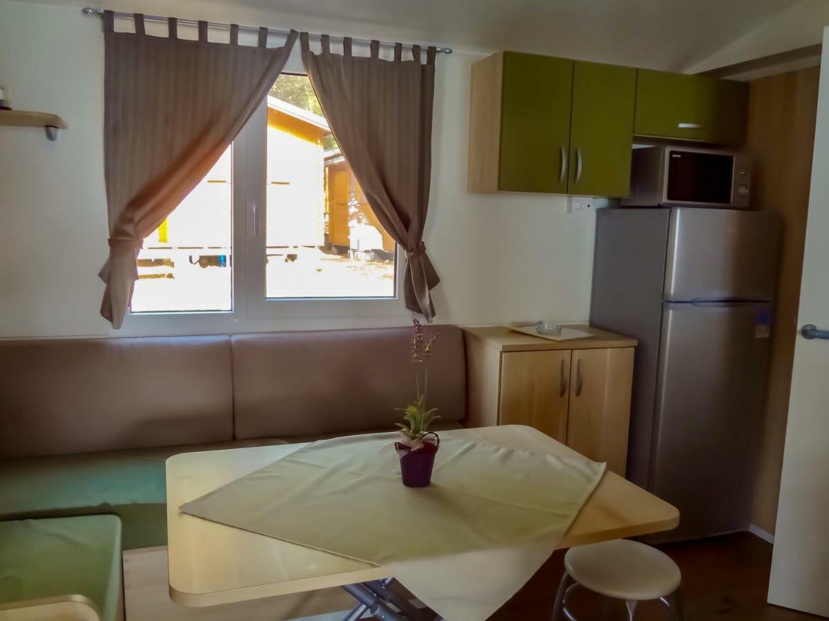 Victoria Mobilhome Camping Dole-Zivogosce Blato  Exterior foto